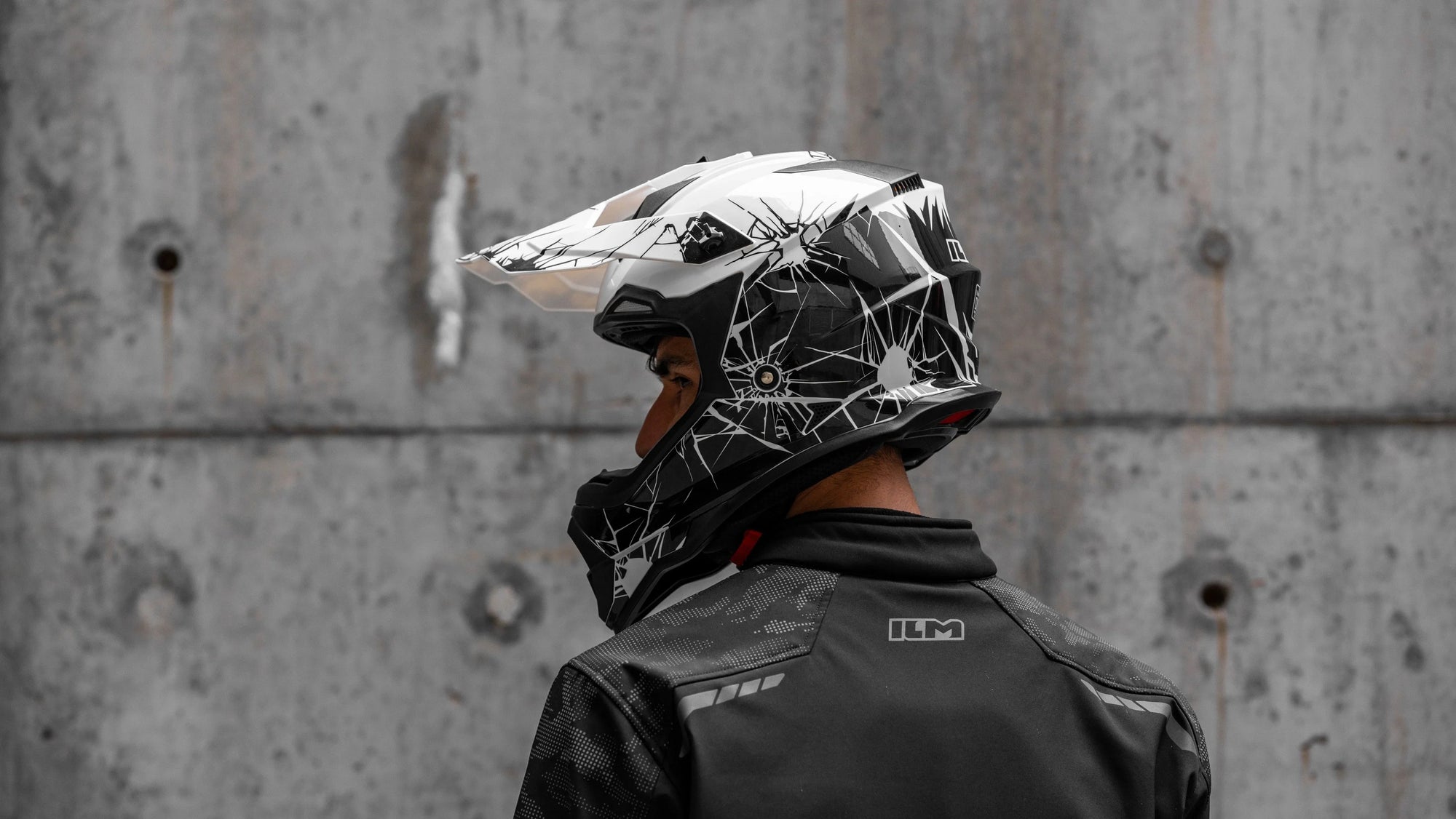 ILM WS901 Dirt Bike Helmet: Versatility for Every Off-Road Adventure